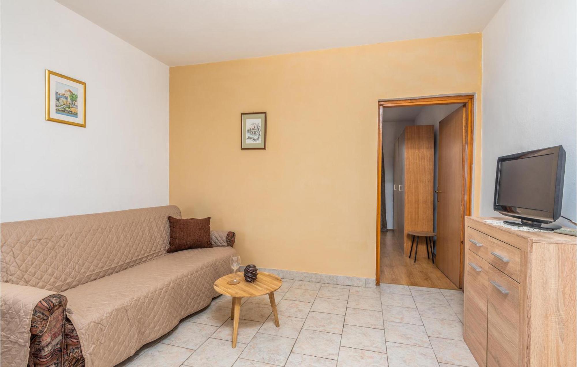 Gorgeous Apartment In Krk With Wifi Veglia Exterior foto