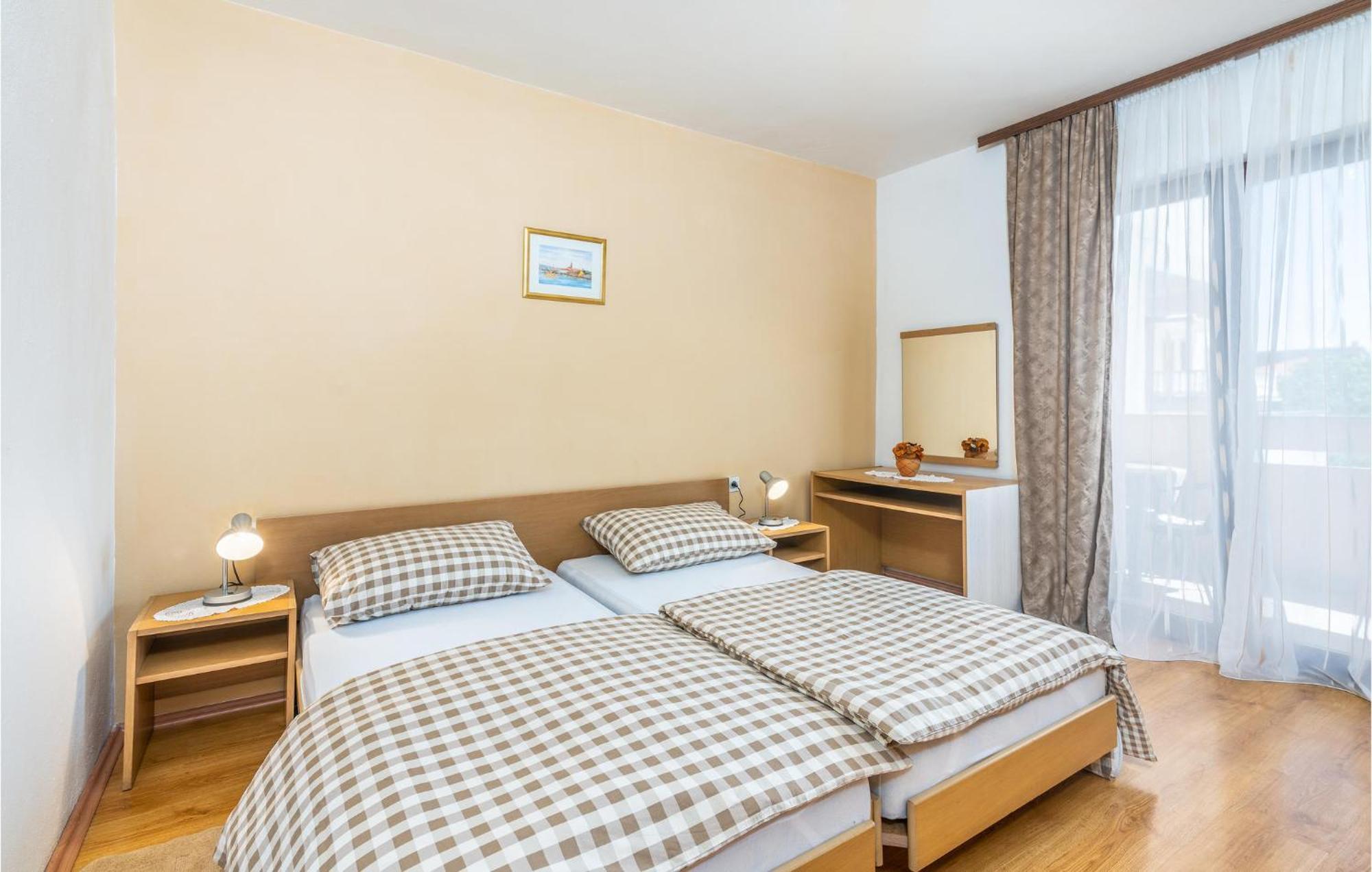 Gorgeous Apartment In Krk With Wifi Veglia Exterior foto