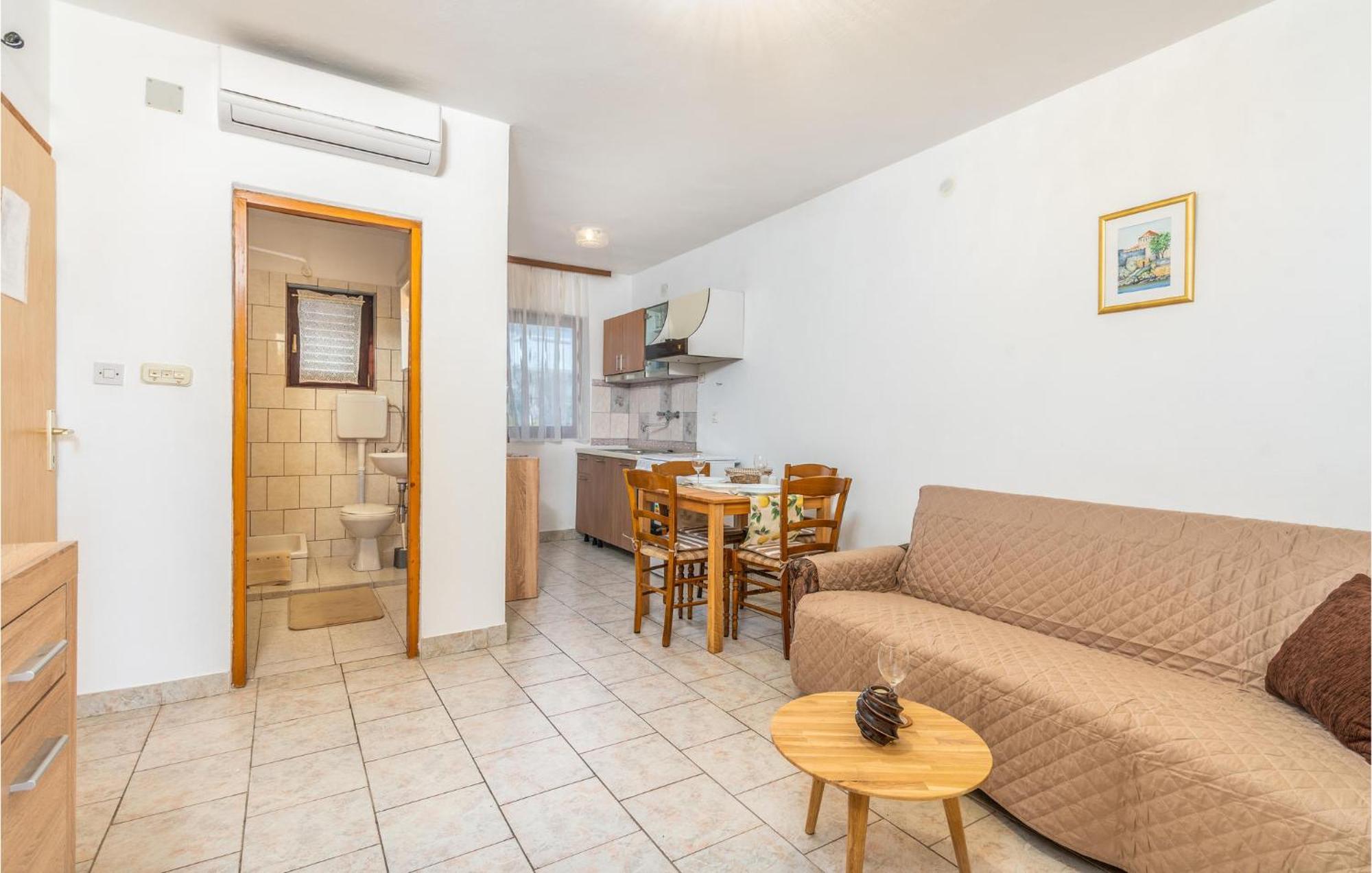 Gorgeous Apartment In Krk With Wifi Veglia Exterior foto