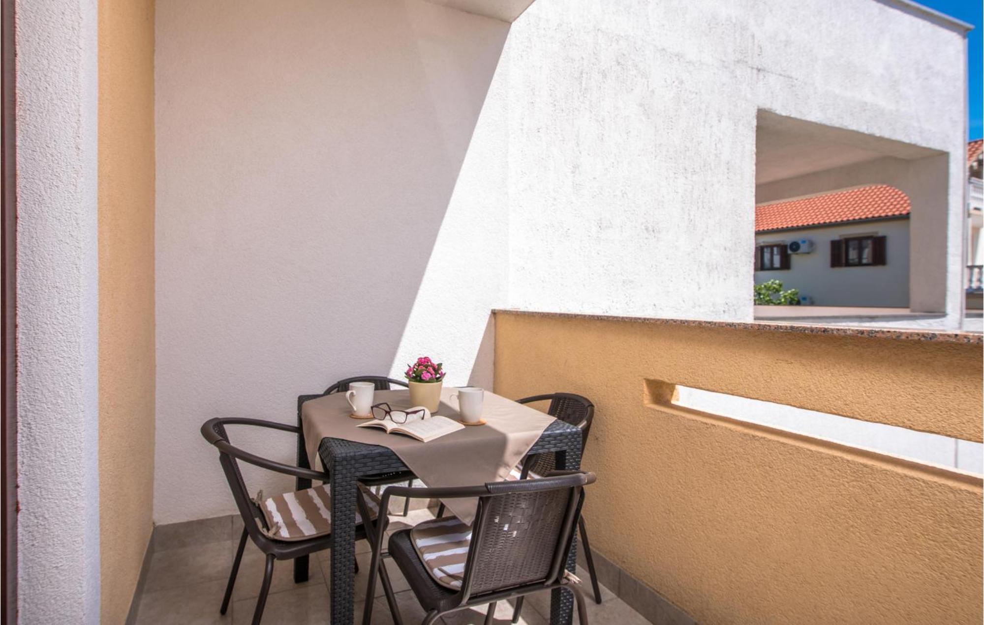 Gorgeous Apartment In Krk With Wifi Veglia Exterior foto